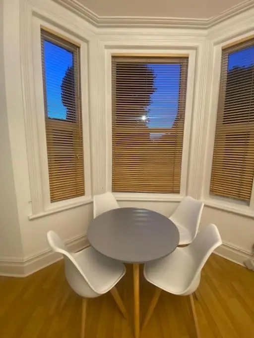 Flamingo Rise Bournemouth 2 Bed 6 Guest Beach Escape Apartment